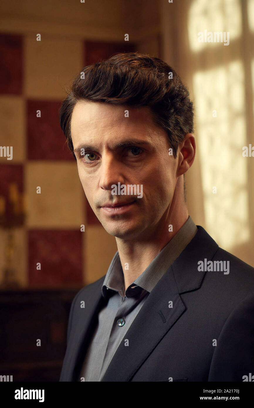 MATTHEW GOODE in A DISCOVERY OF WITCHES (2018), directed by JUAN CARLOS MEDINA and FARREN BLACKBURN. Credit: AMC / Album Stock Photo