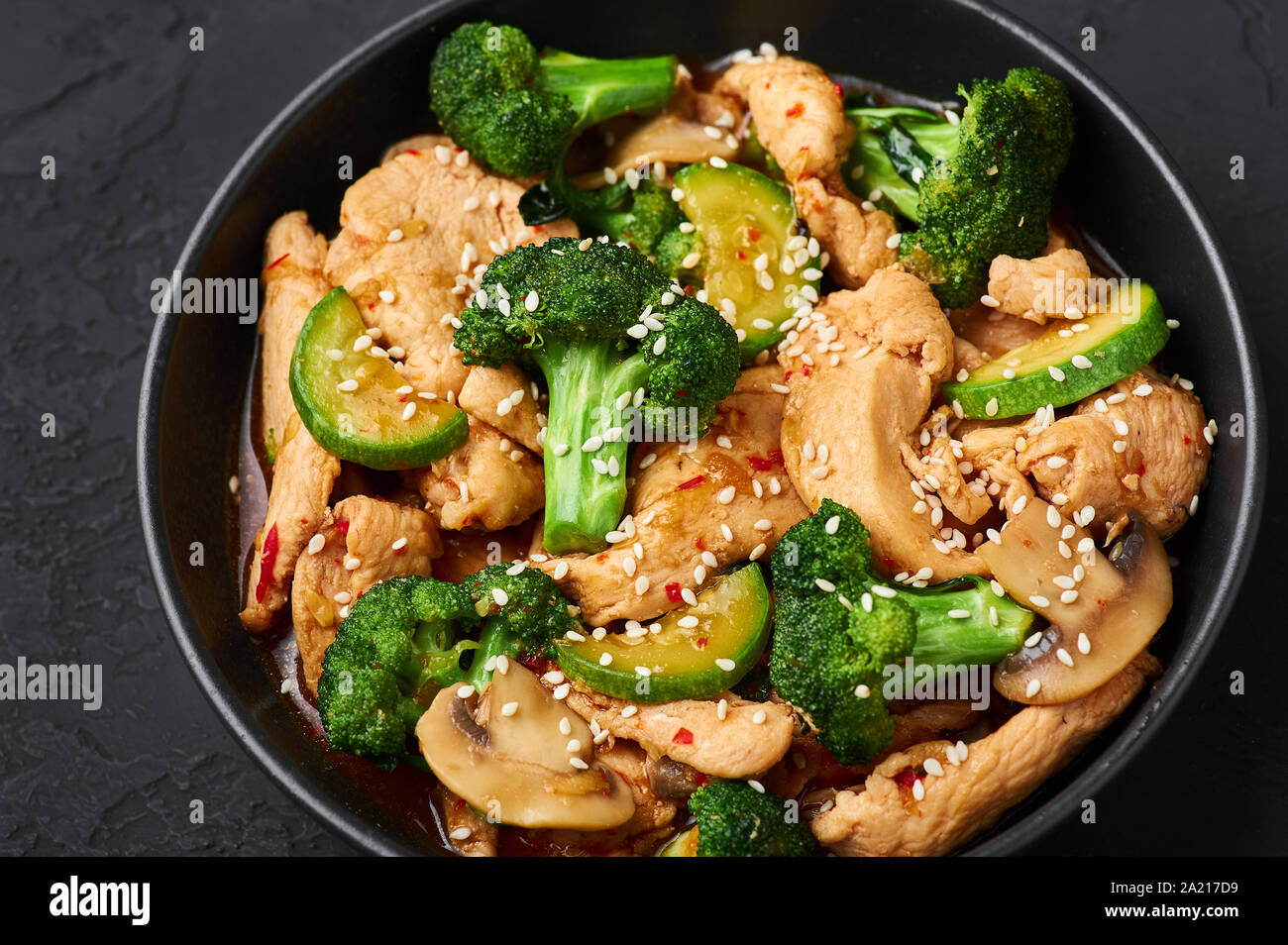 Sweet chilli sauce broccoli hires stock photography and images Alamy
