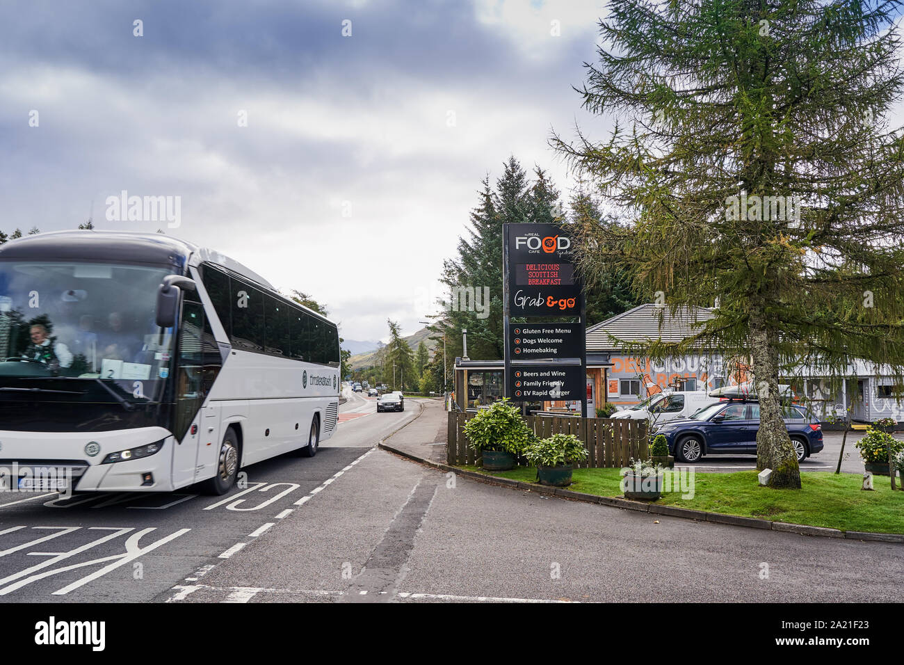 The Real Food Cafe, Tyndrum, Crianlarich, Scotland showing main street. Stock Photo