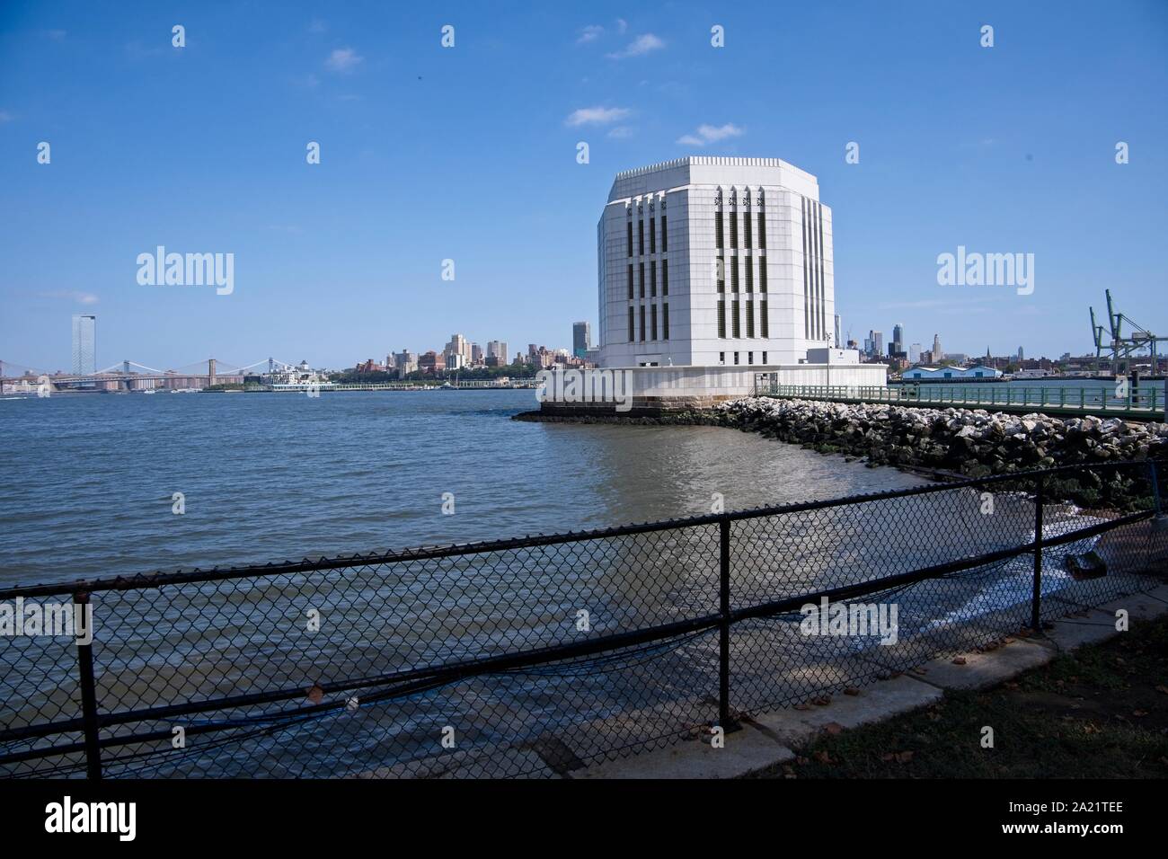 Underwater vehicular tunnel hires stock photography and images Alamy