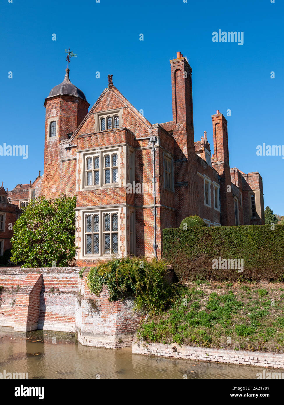 Kentwell Hall Suffolk Tudor Manor special day visit olde romantic ...