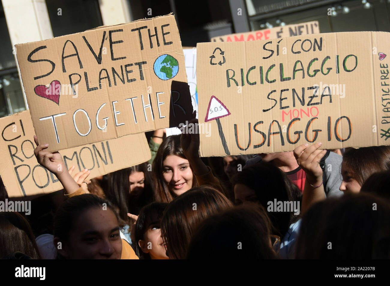 Italy, Arezzo, September 27, 2019 : Global climate strike, students protest against climate changes. Under the motto 'Fridays For Future'   Photo © Da Stock Photo