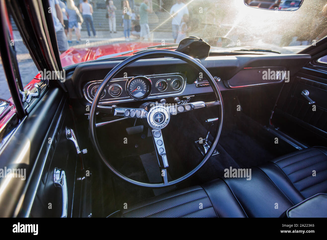 Automobile history hi-res stock photography and images - Alamy