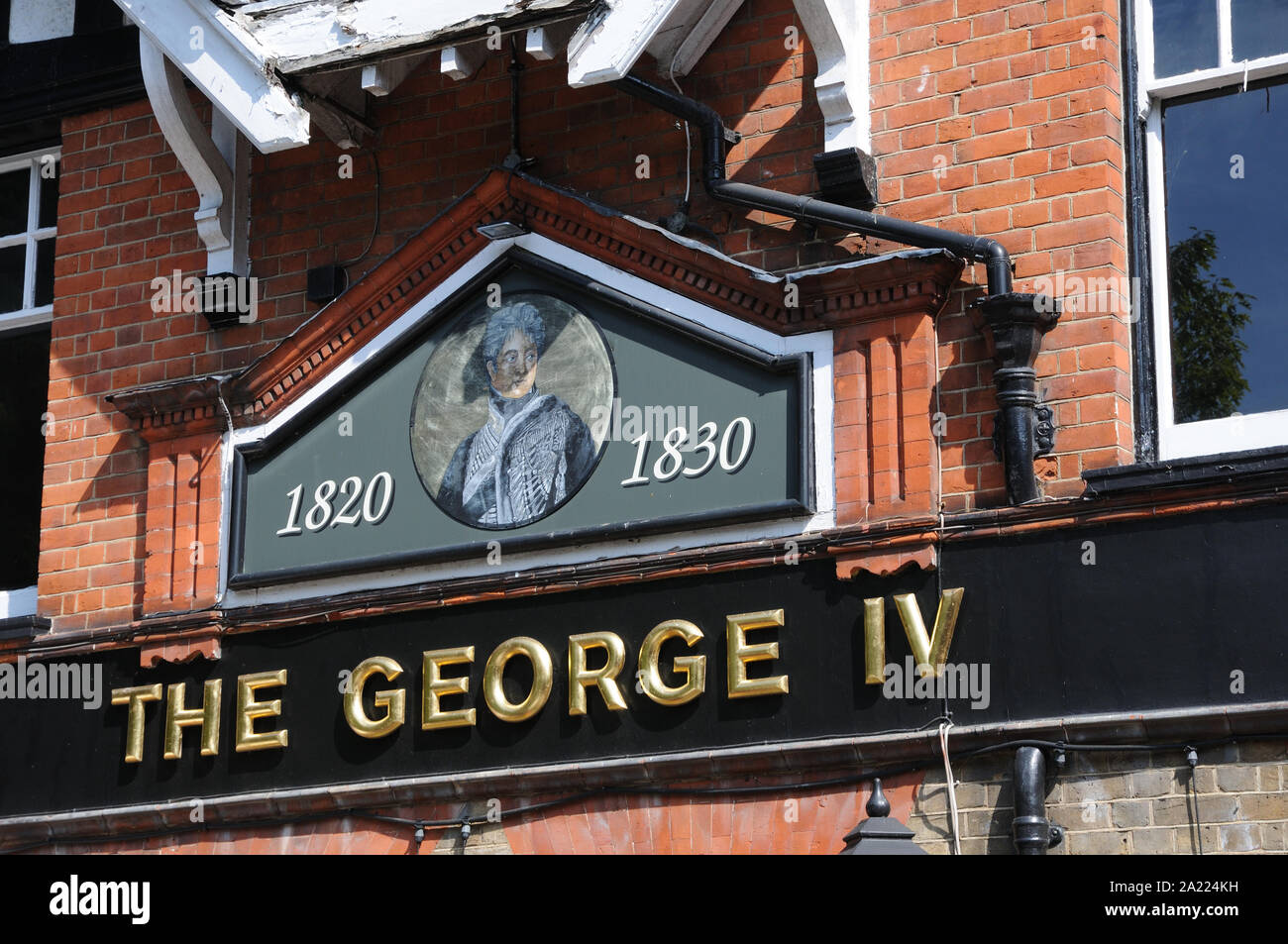 The George IV inn, Great Amwell, Hertfordshire, was the Quart Pot alehouse in the eighteenth century.  It changed its name in the following century an Stock Photo