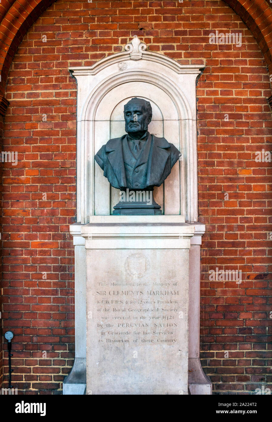 Bust of Sir Clements Markham, President of the Geographical Society, erected by the Peruvian Nation for his services to their country Stock Photo