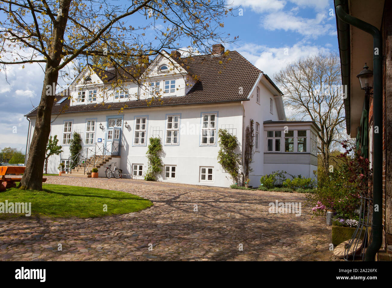 Amtshaus, manor house, Bederkesa Castle, Bad Bederkesa, Lower Saxony, Germany Stock Photo