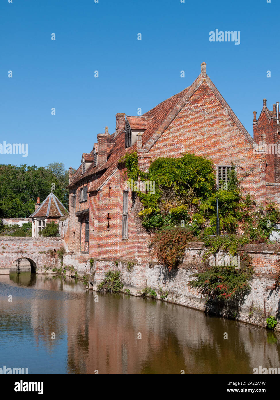 Kentwell Hall Suffolk Tudor Manor special day visit olde romantic ...