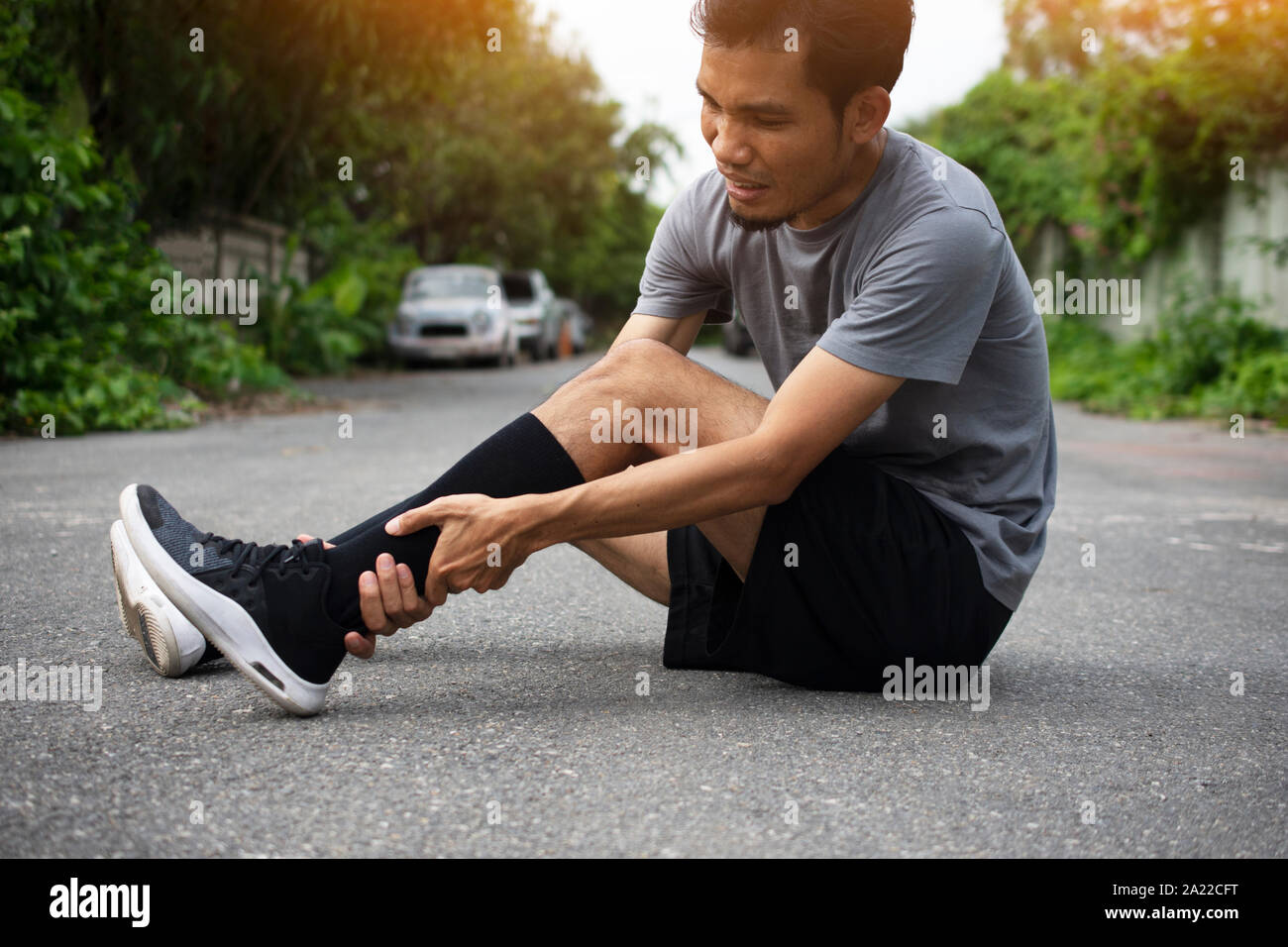 Runner are Ankle injury when Running for exercise,People sport healthy