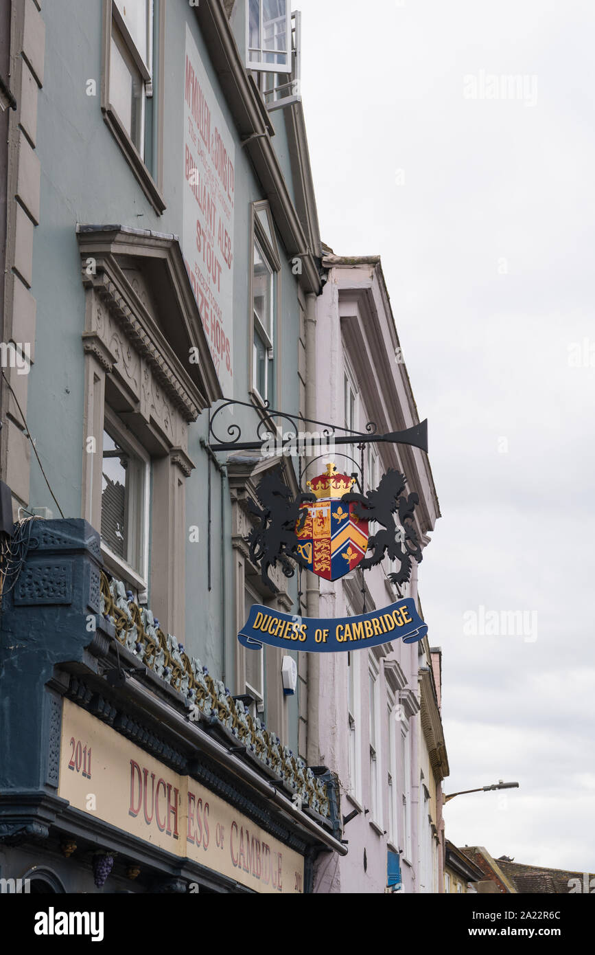 Duchess of Cambridge pub sign on wall above entrance. Thames Street