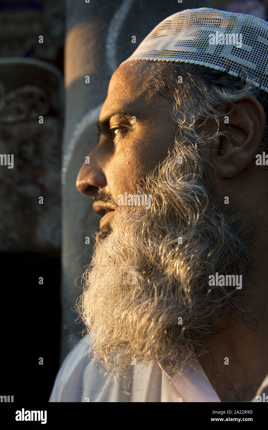 Beard islam hi-res stock photography and images - Alamy