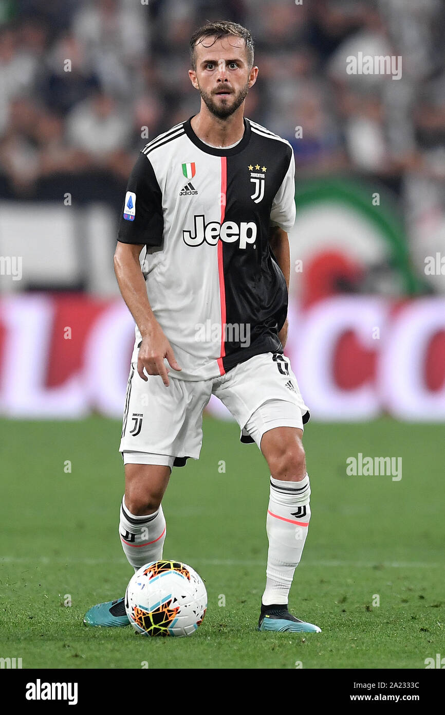 Istanbul, Turkey. 14th Jan, 2022. ISTANBUL, TURKEY - JANUARY 14: Miralem  Pjanic of Besiktas JK controls the ball during the Turkish Super Lig match  between Besiktas and Gaziantep FK at Vodafone Park