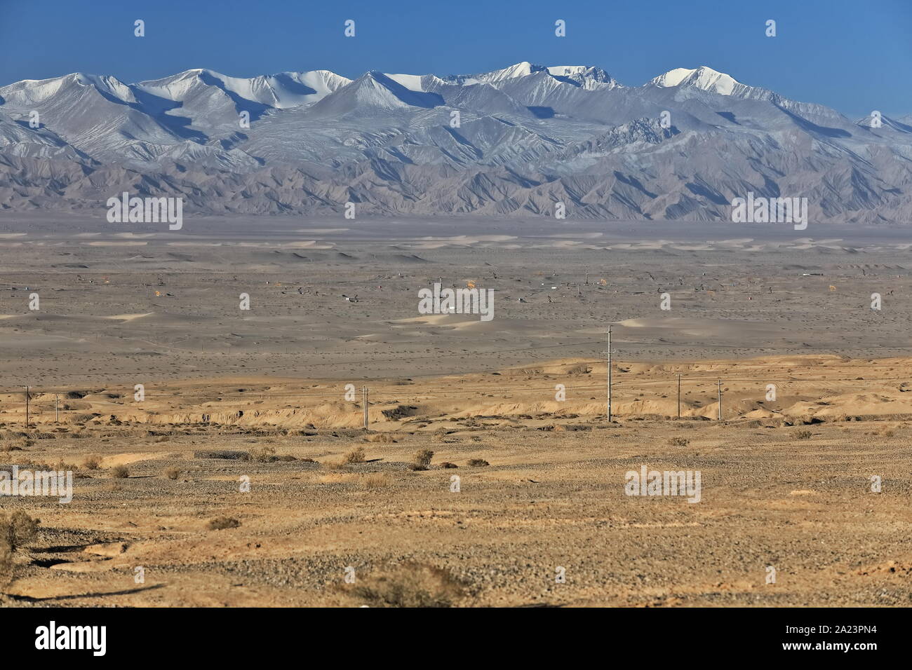 Snowcapped Eastern Qimantag range-Kunlun mts.-Youshashan oilfield near Huatugou town. Haixi-Qinghai-China-0522 Stock Photo