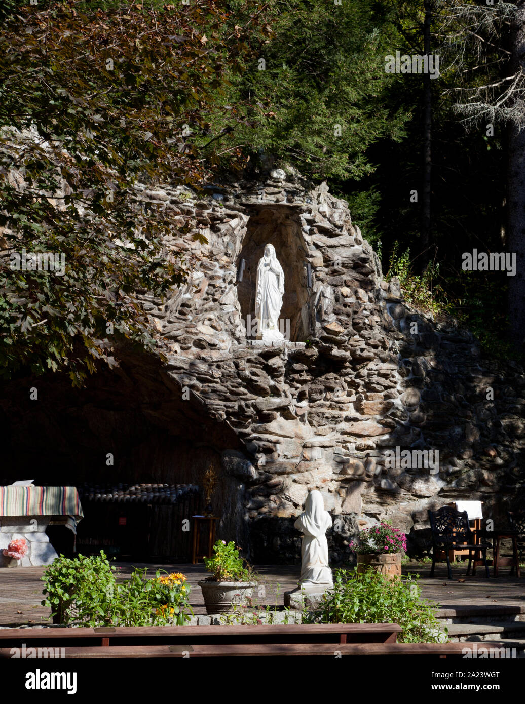Our Lady of Lourdes' Shrine, Litchfield, Connecticut Stock Photo Alamy