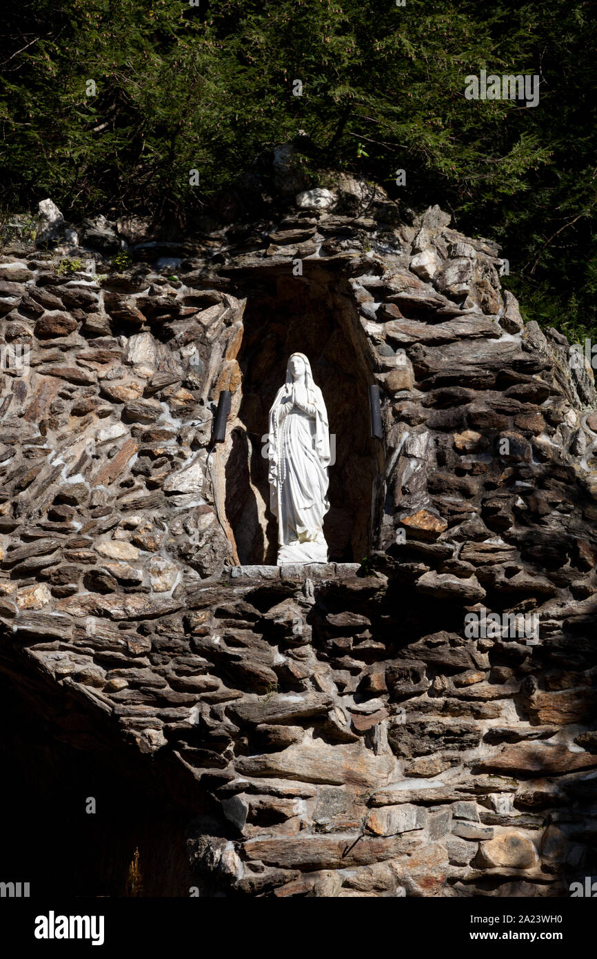 Our Lady of Lourdes' Shrine, Litchfield, Connecticut Stock Photo Alamy