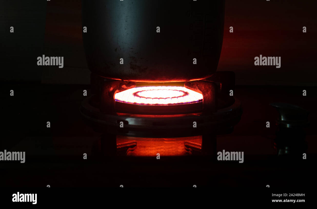 Infrared cooking hires stock photography and images Alamy