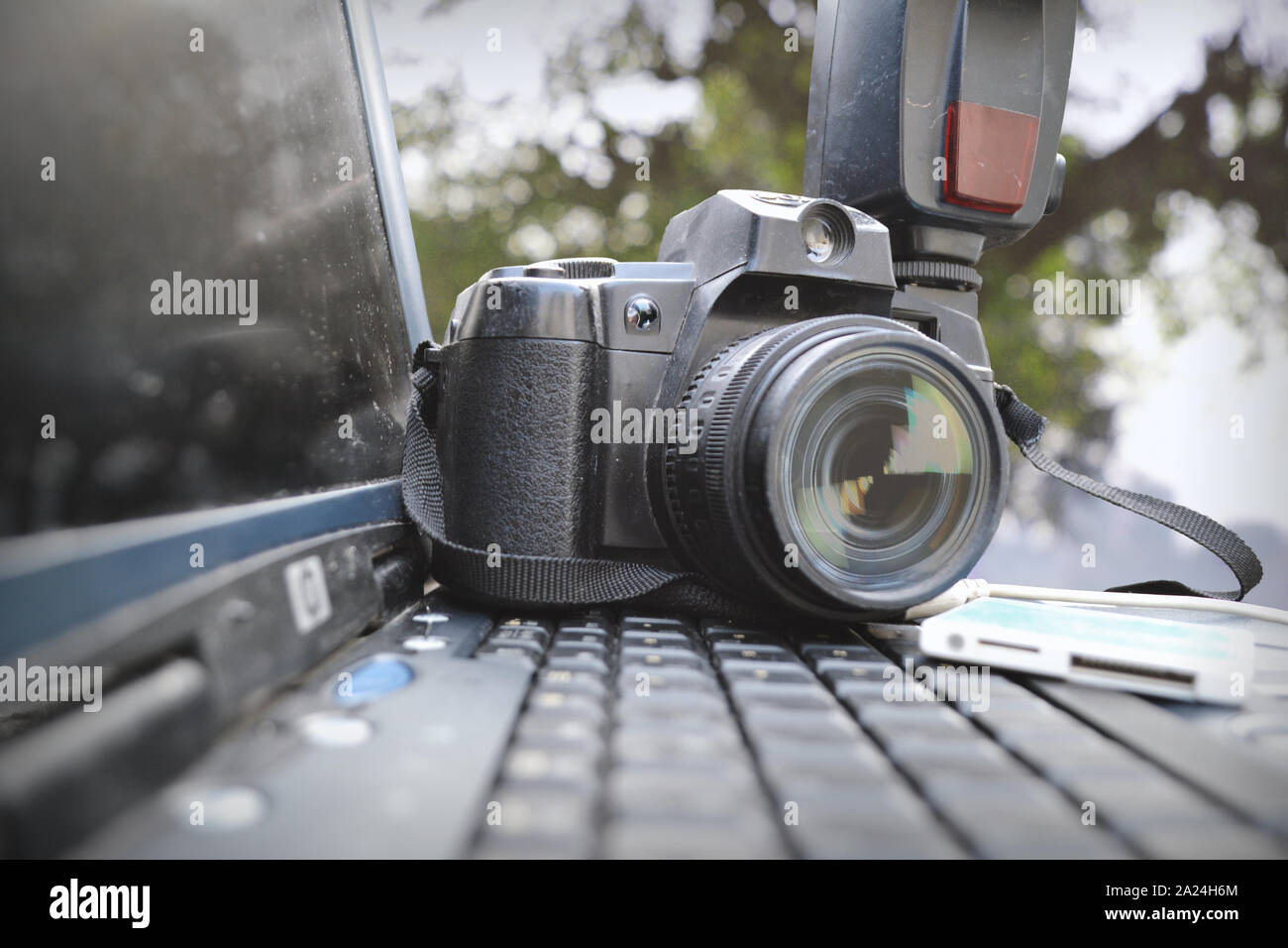 Old DSLR Camera And Laptop HD Photograph with Bokeh Nature ...