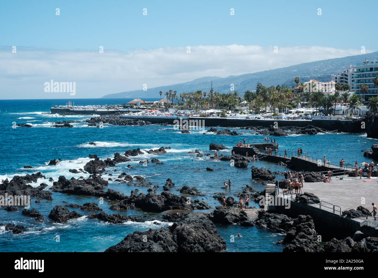 Weather puerto de la cruz hi-res stock photography and images - Alamy