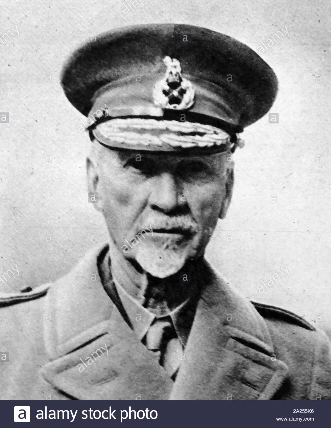 Field Marshal Jan Christiaan Smuts PC, OM, CH, DTD, ED, KC, FRS (24 May 1870 – 11 September 1950) was a prominent South African and British Commonwealth statesman, military leader and philosopher Stock Photo