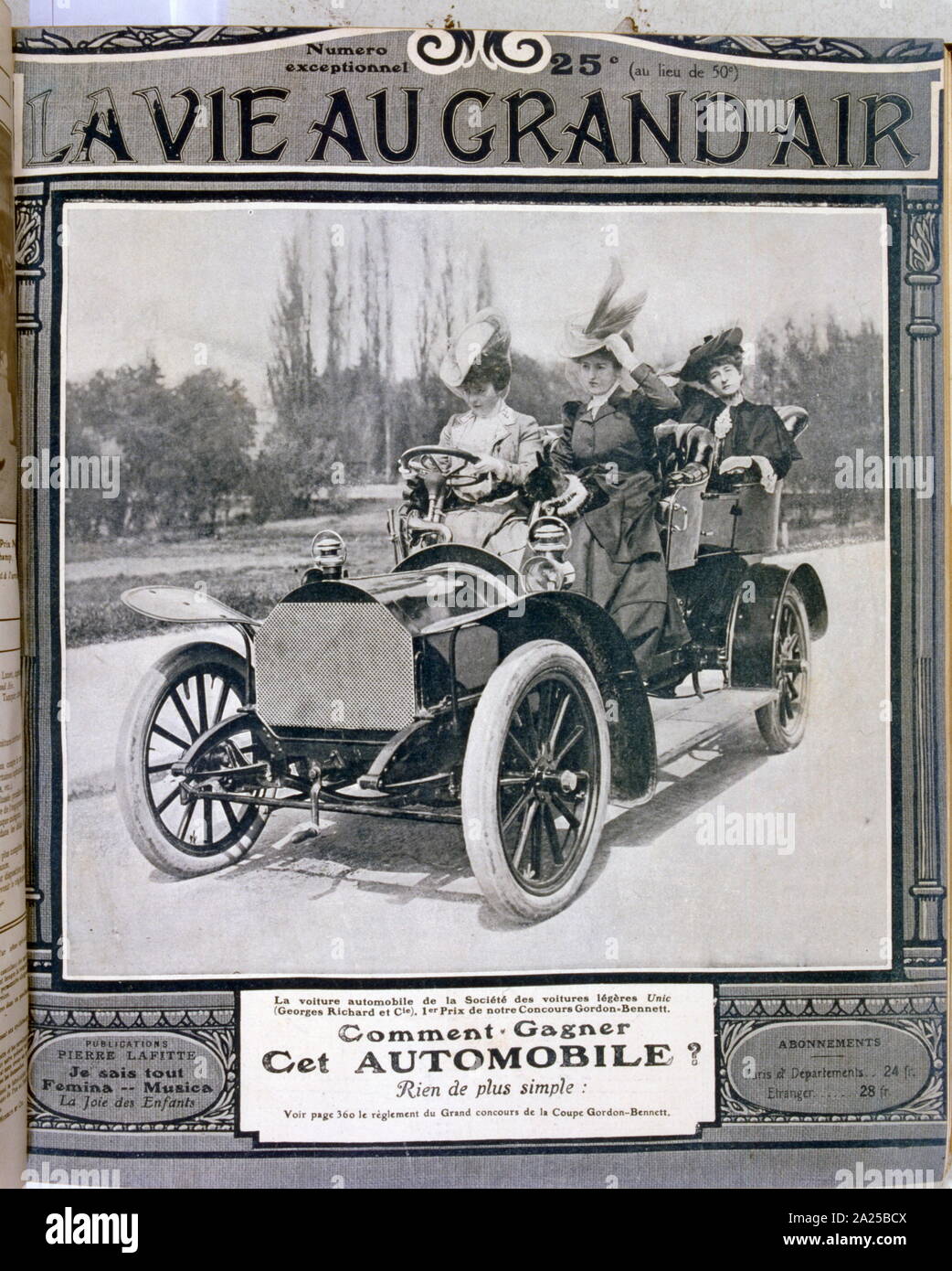 In 1905, three women seated in the car which wone the Gordon-Bennett Cup Race Stock Photo
