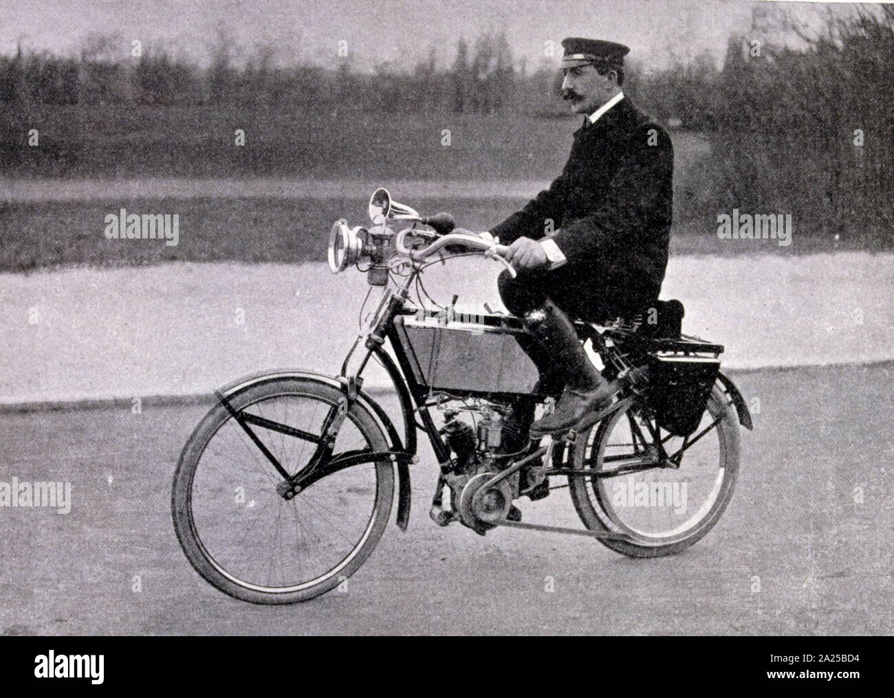 Vintage motorcycle (French) 1905 Stock Photo