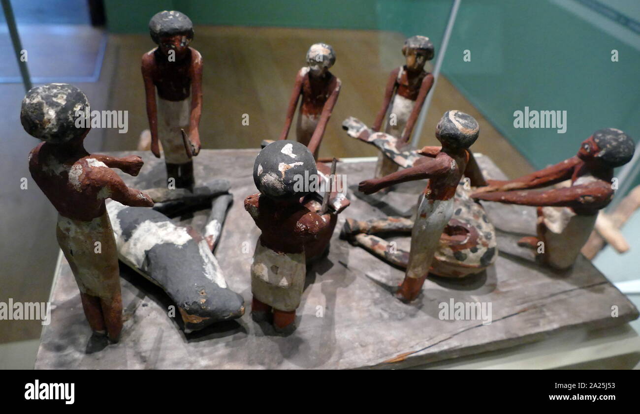 Tomb treasure, wooden model showing farm labourers about 1550-1069 BC, New Kingdom period. Stock Photo