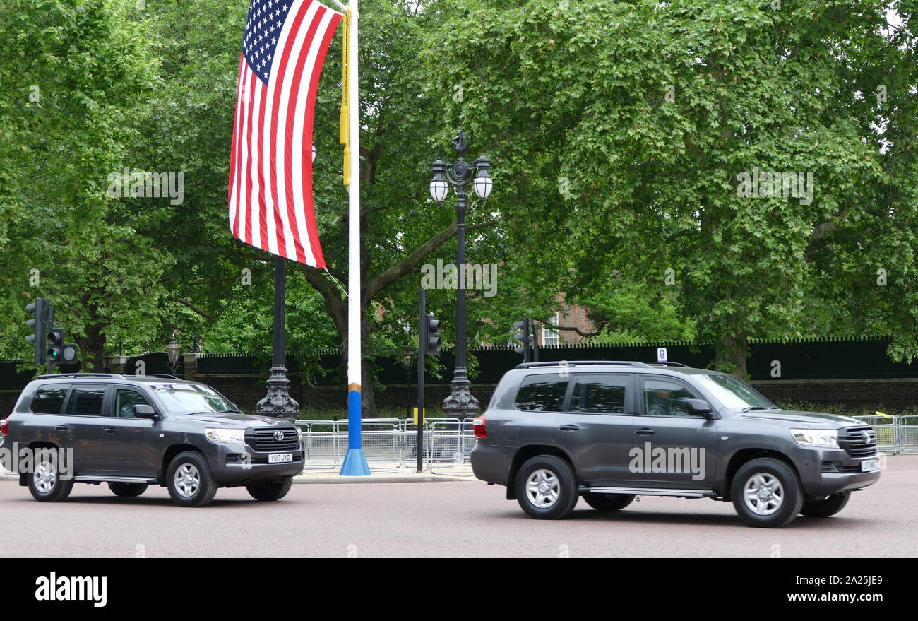 VIP transport for guests at St James's Palace, on the Mall en route to Buckingham Palace, London, secured by police during the state Visit for President Donald Trump June 2019 Stock Photo