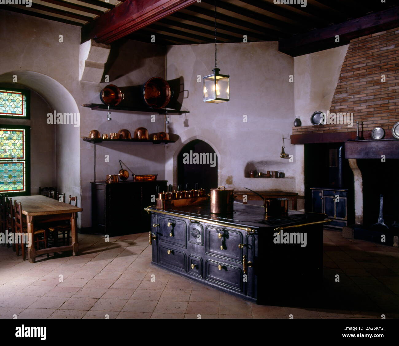 19th century kitchen hi-res stock photography and images - Alamy