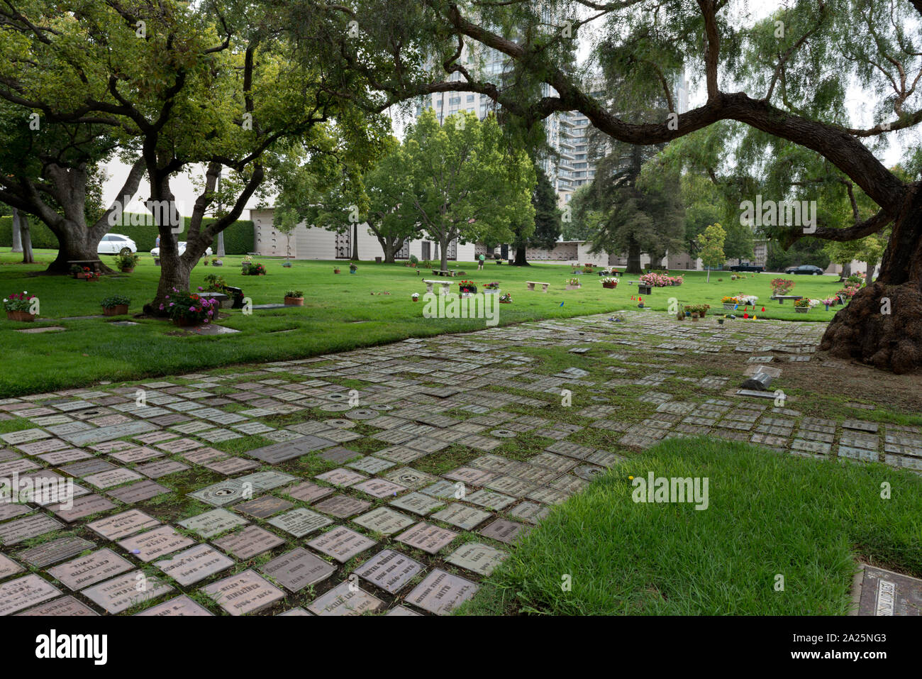 Westwood cemetery los angeles hires stock photography and images Alamy