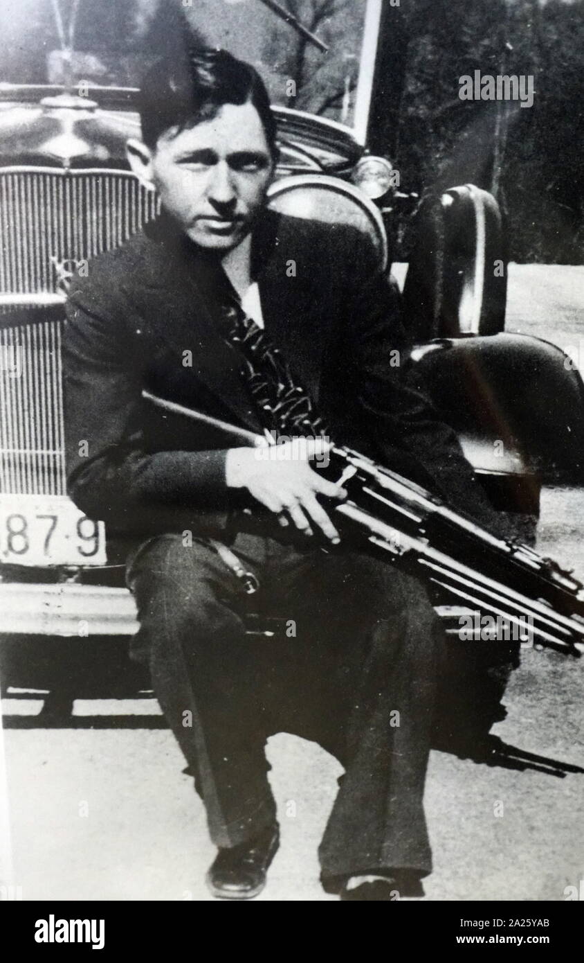 A photograph of Clyde Barrow. Clyde Chestnut Barrow (1909-1934) an American criminal who travelled around the Central United States with Bonnie Parker and their gang during the Great Depression. Stock Photo