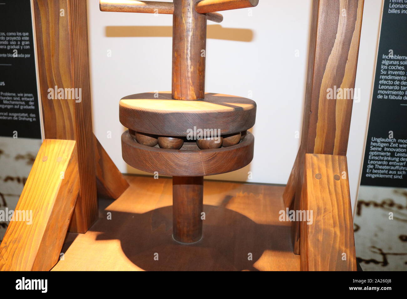 Da Vinci Invention High Resolution Stock Photography and Images Alamy