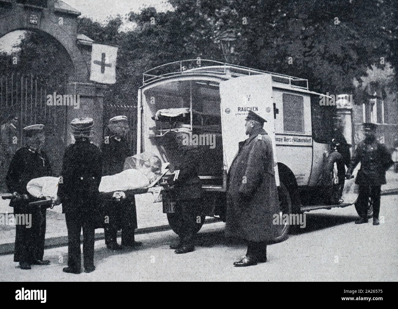 German red cross ambulance hi-res stock photography and images - Alamy