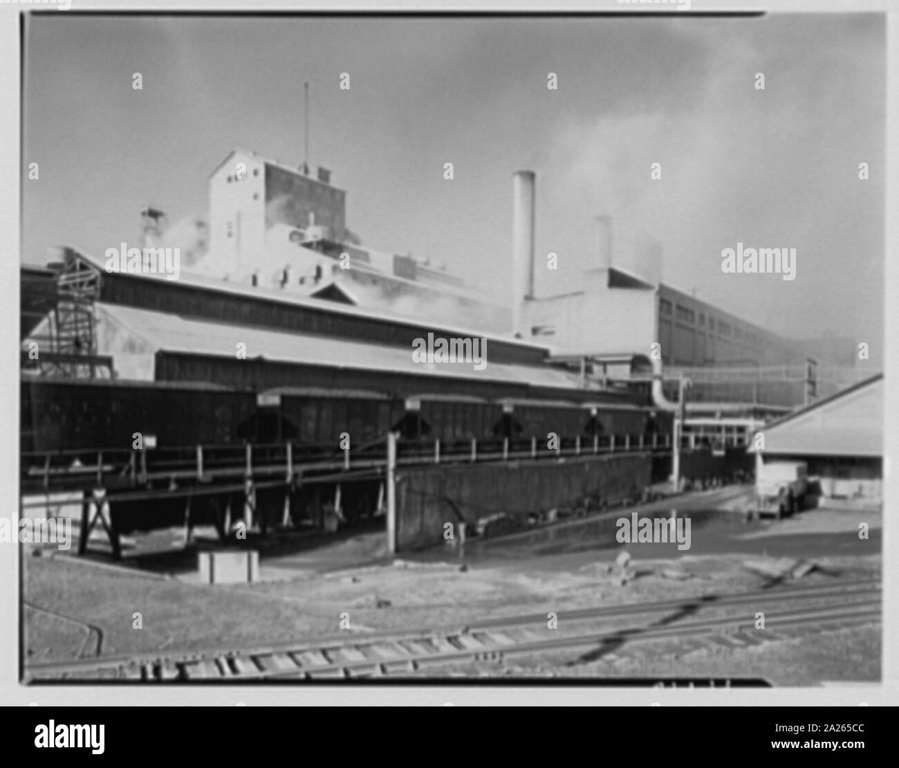 Pittsburgh plate glass co hires stock photography and images Alamy