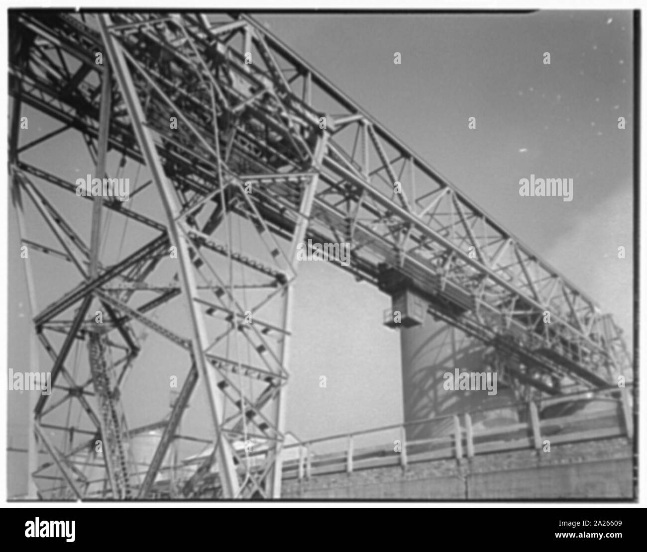 Pittsburgh plate glass co hires stock photography and images Alamy