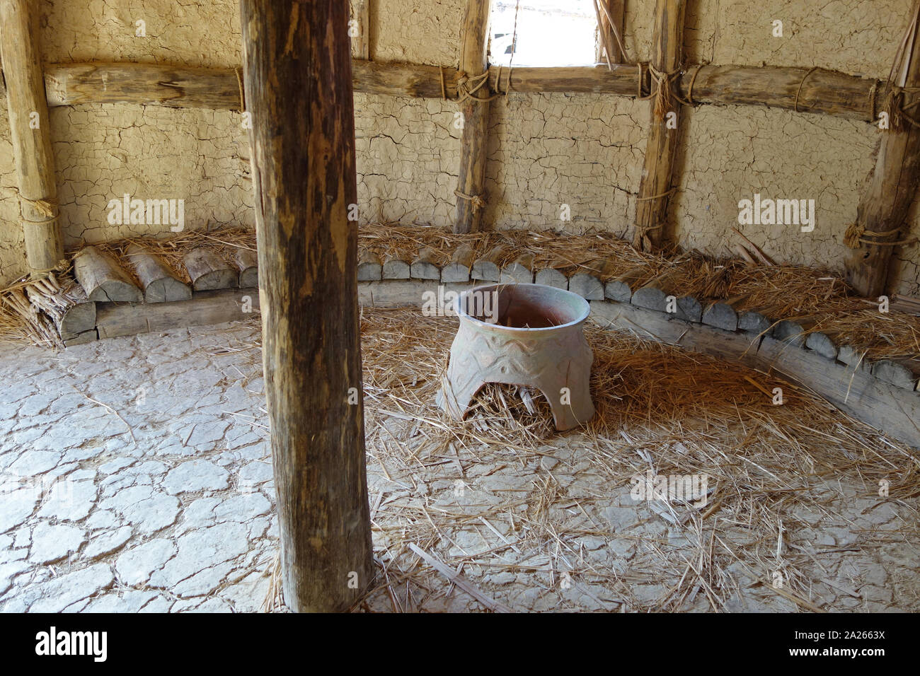Prehistoric house, circular pile dwelling interior Stock Photo Alamy