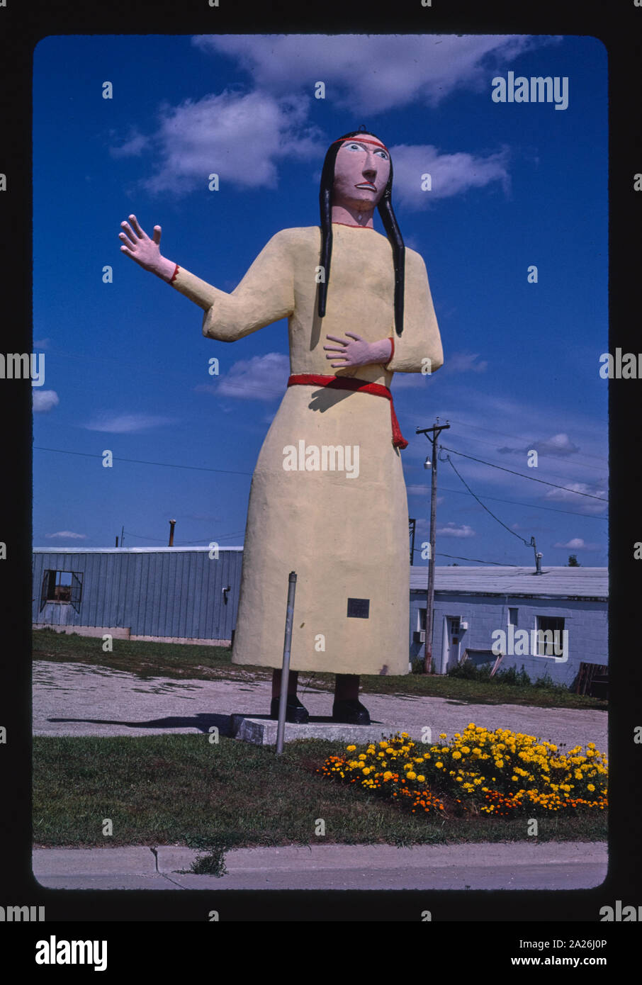 Pocahontas statue at souvenir stand, Route 3, Pocahontas, Iowa Stock