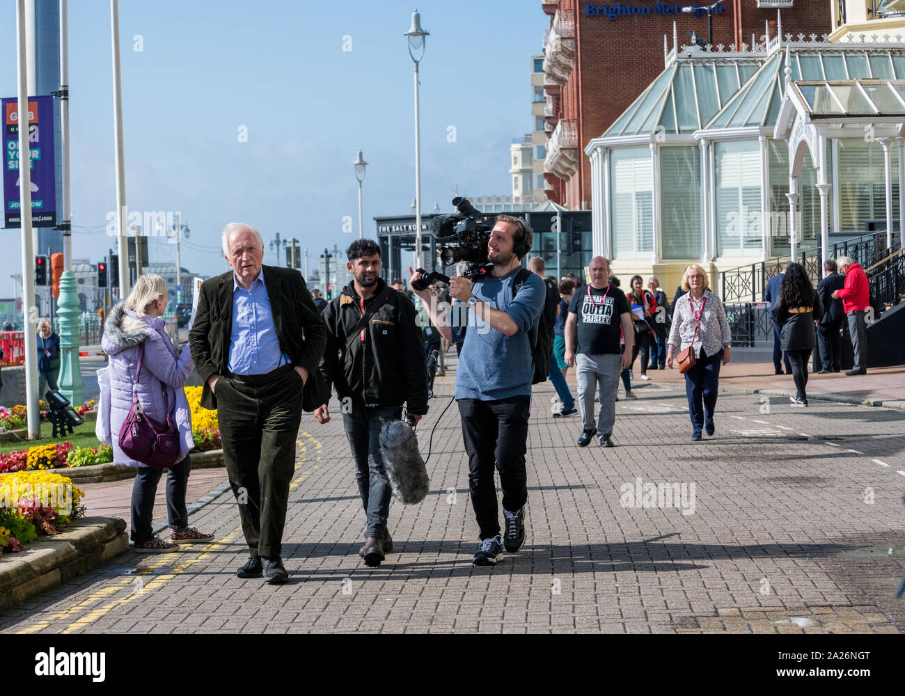 Question Time Daventry Question time hi-res stock photography and images - Alamy