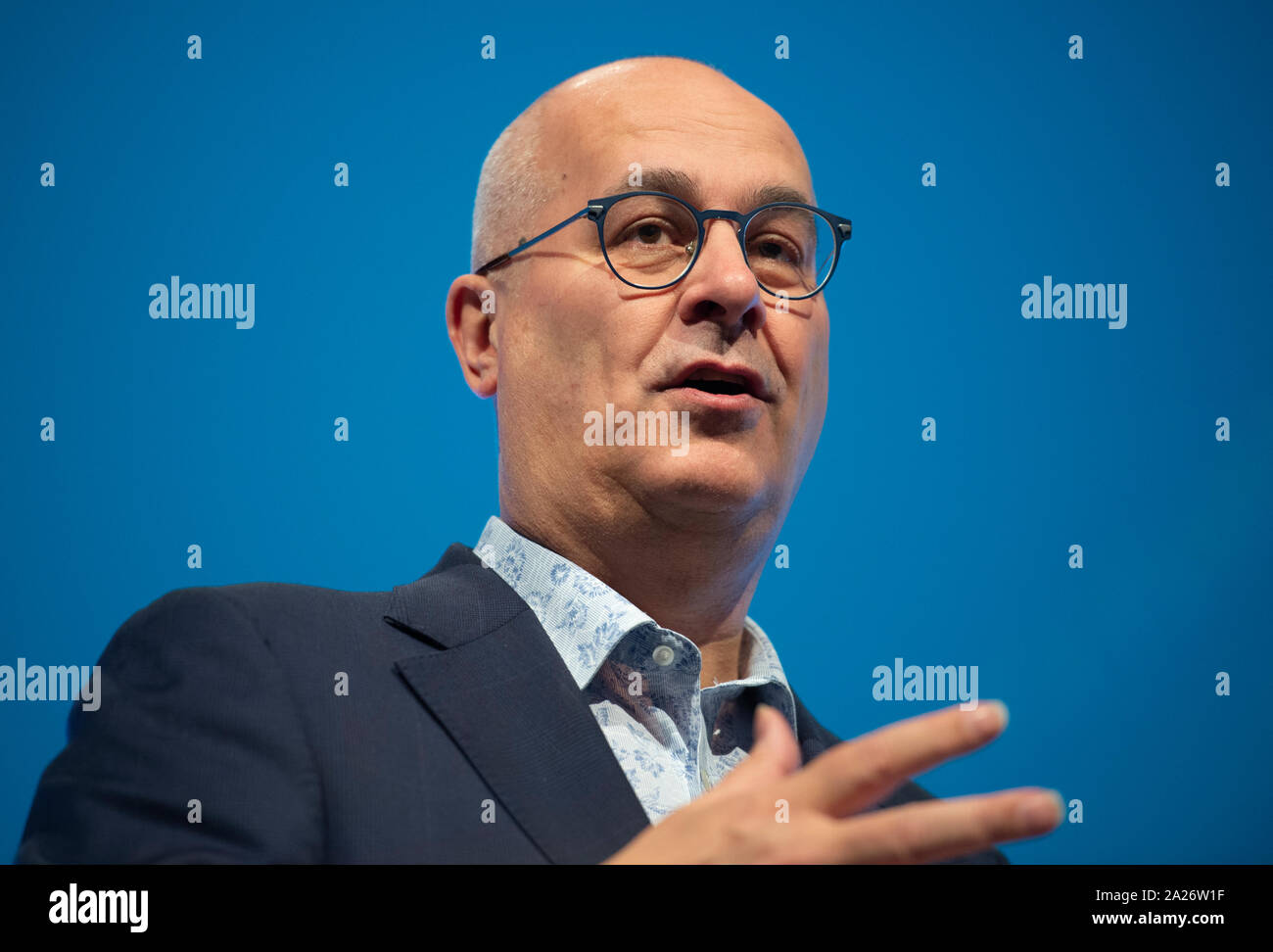 Manchester, UK. 1st Oct, 2019. Broadcaster, political commentator and publisher Iain Dale speaks at day three of the Conservative Party Conference in Manchester. Credit: Russell Hart/Alamy Live News Stock Photo