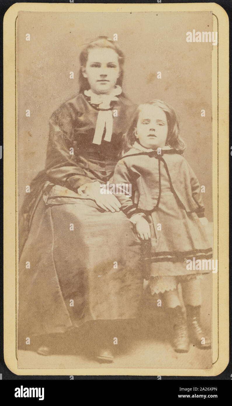 Portrait of Agnes Howland and Slocum Howland / C.E. Van Gorden, 93 Main Street, Catskill, N.Y Stock Photo