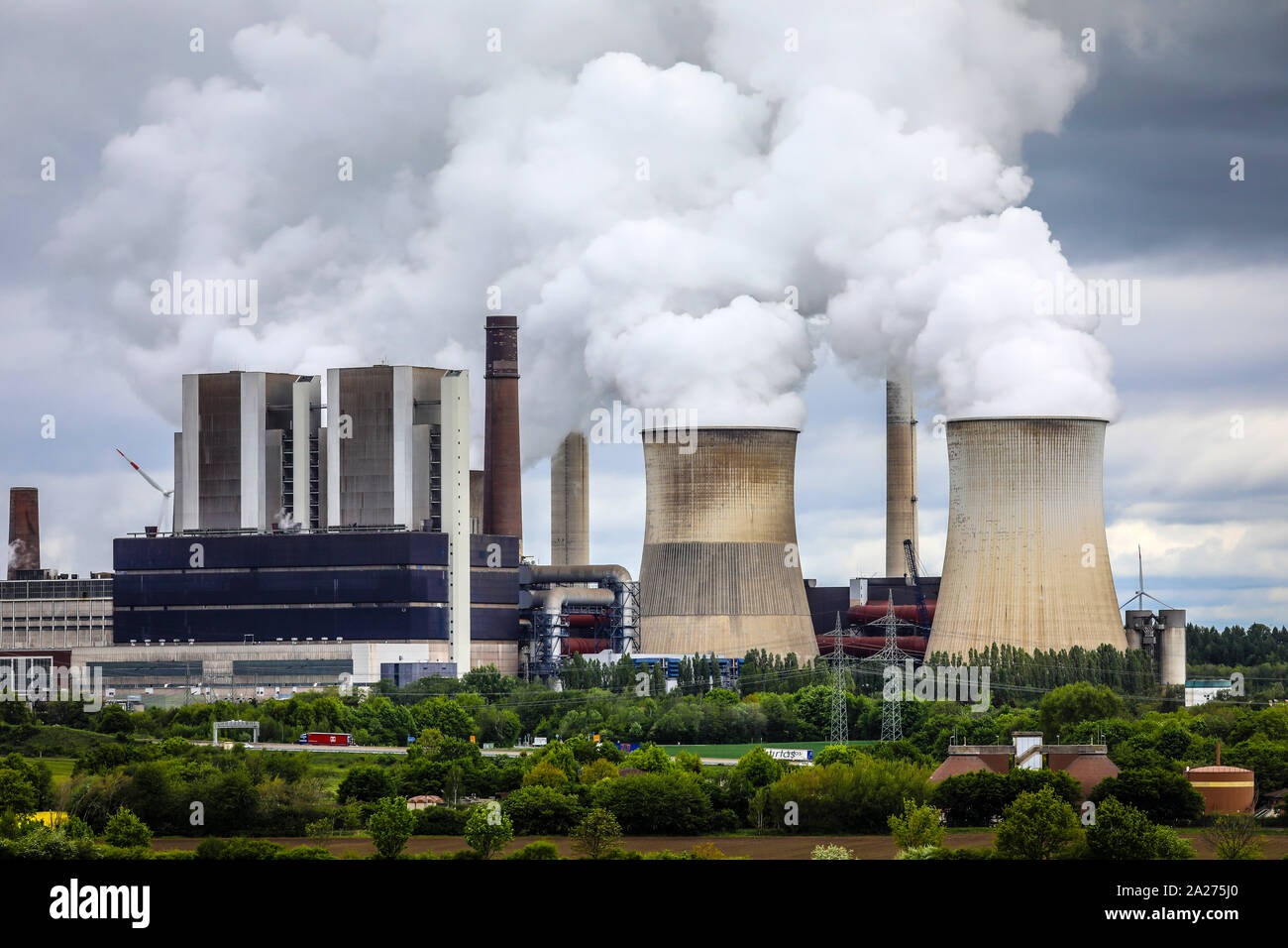 09.05.2019, Eschweiler, North Rhine-Westphalia, Germany - RWE's Weisweiler power plant is fired with lignite from the Inden opencast mine. 00X190509D1 Stock Photo
