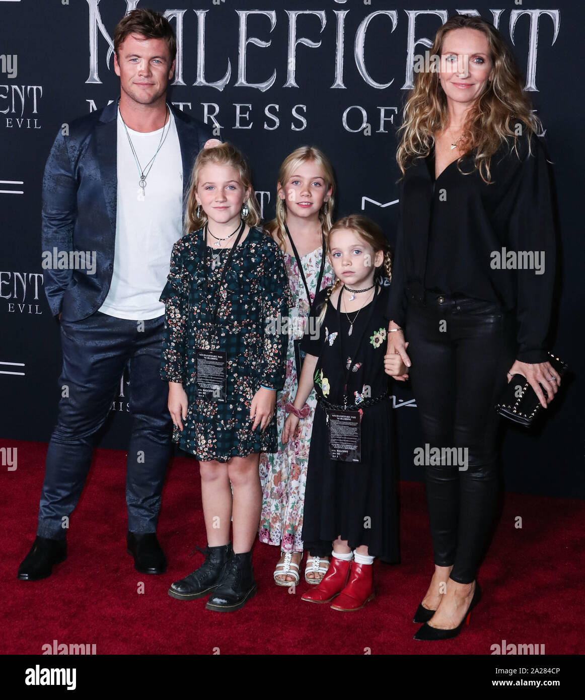 Holly hemsworth hires stock photography and images Alamy