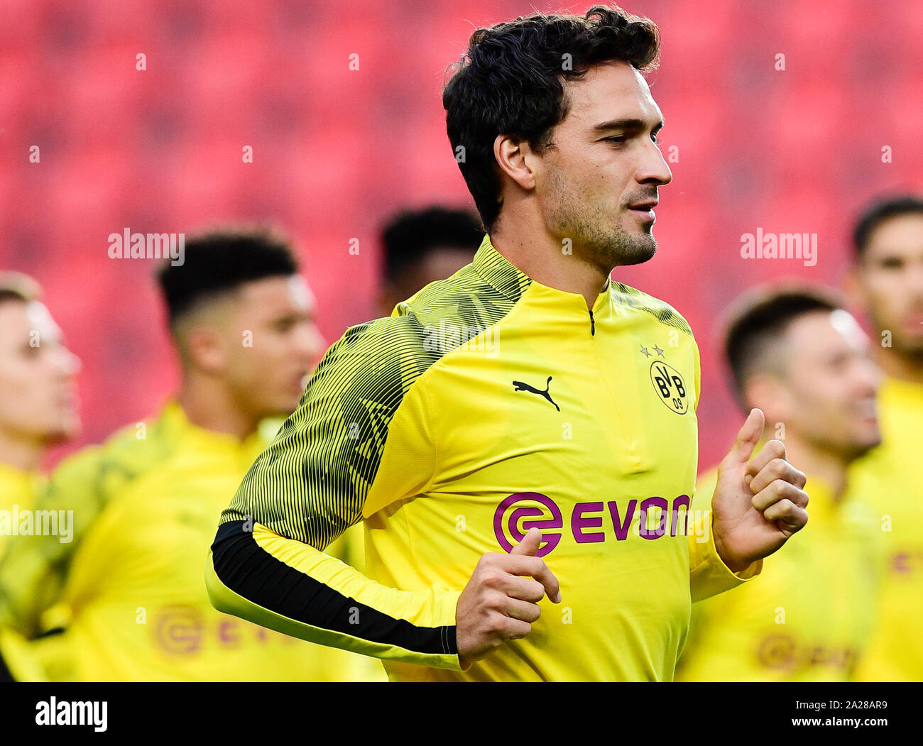 Mats Hummels trains during a training session of Borussia Dortmund, one day prior to the UEFA Champions League match SK Slavia Prague vs Borussia Dortmund, second round of basic group F, on October 1, 2019, in Prague, Czech Republic. (CTK Photo/Roman Vondrous) Stock Photo