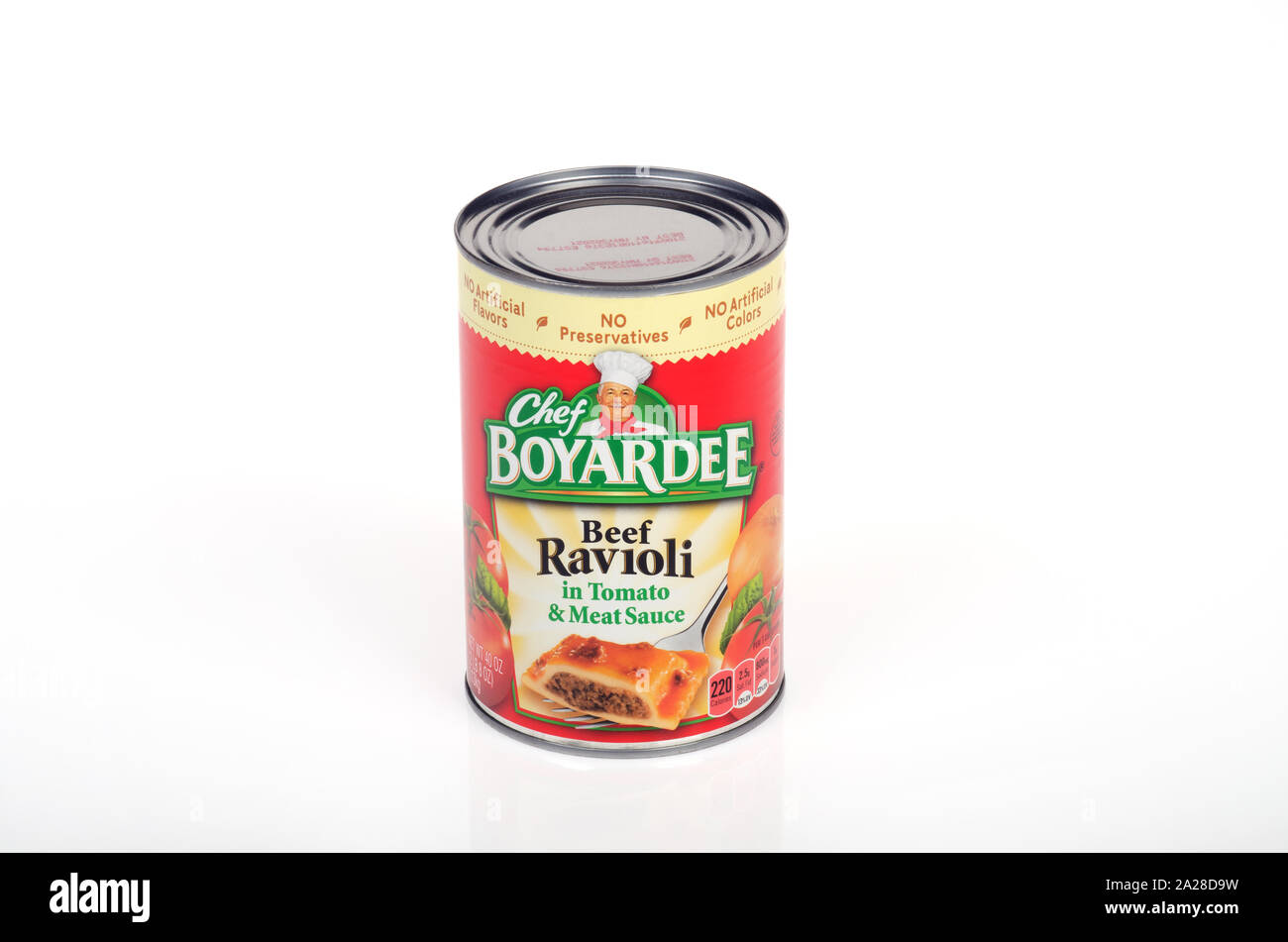 Tin of Chef Boyardee Beef Ravioli in Tomato & Meat Sauce Stock Photo