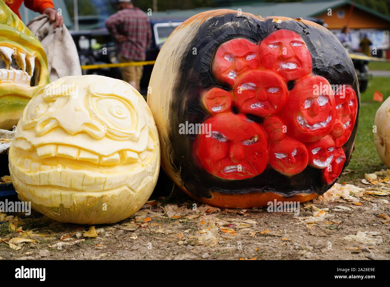 Carved pumpkins hi-res stock photography and images - Alamy