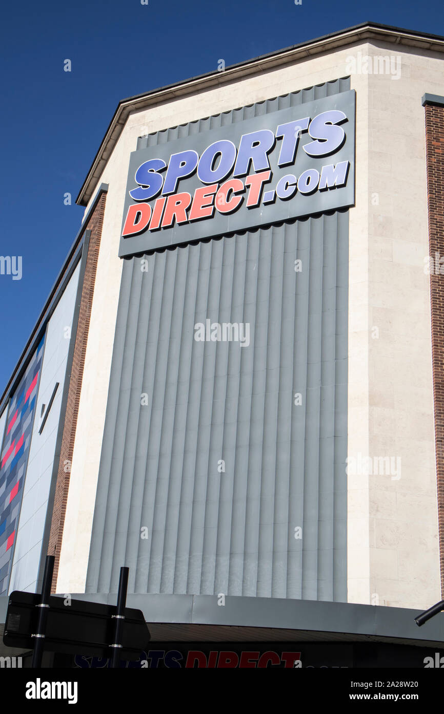 Sports Direct Store at Hull City Centre, East Yorkshire Stock Photo Alamy
