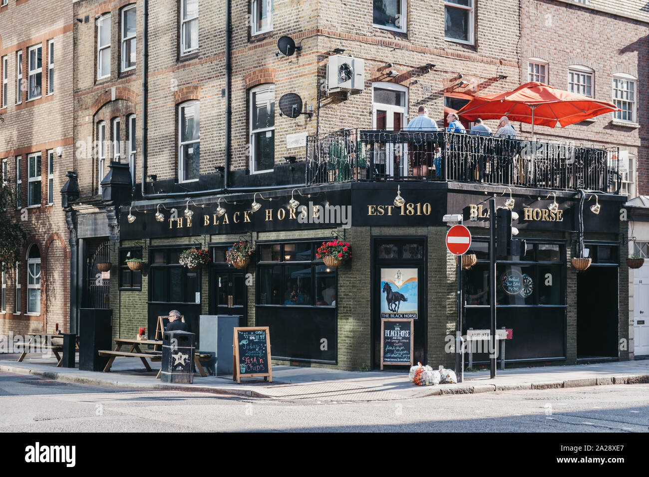 London, UK - September 07, 2019: Facade of The Black Horse pub in ...