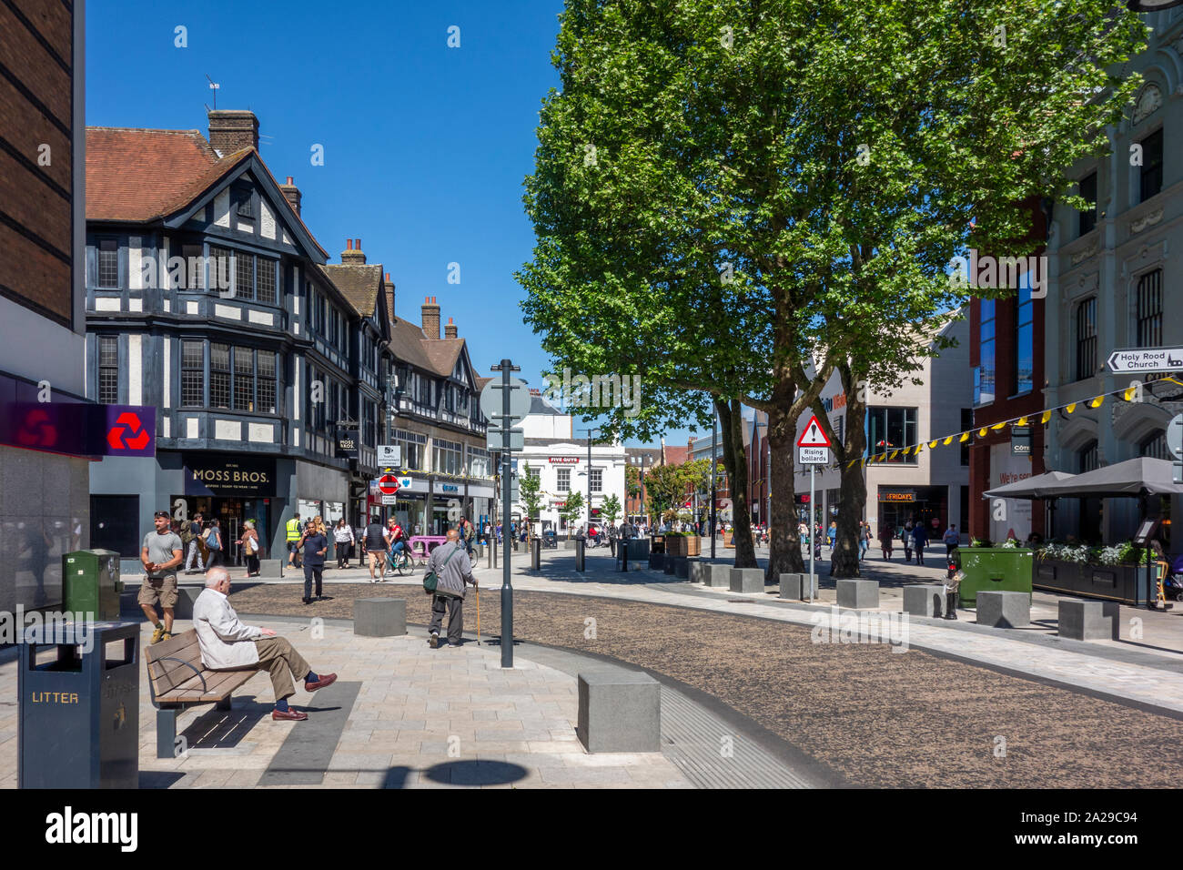 Watford shops hires stock photography and images Alamy