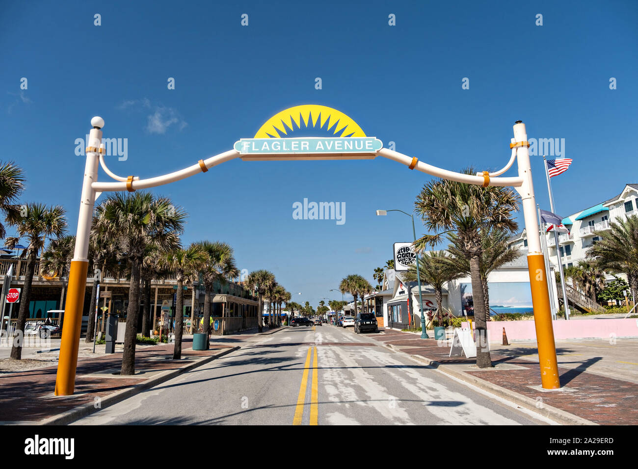 Car Entrance To Flagler Avenue Beach And Boardwalk In New Smyrna Beach Florida New Smyrna Allows Private Vehicles To Drive On The Sand And Park Along The Beach Stock Photo Alamy
