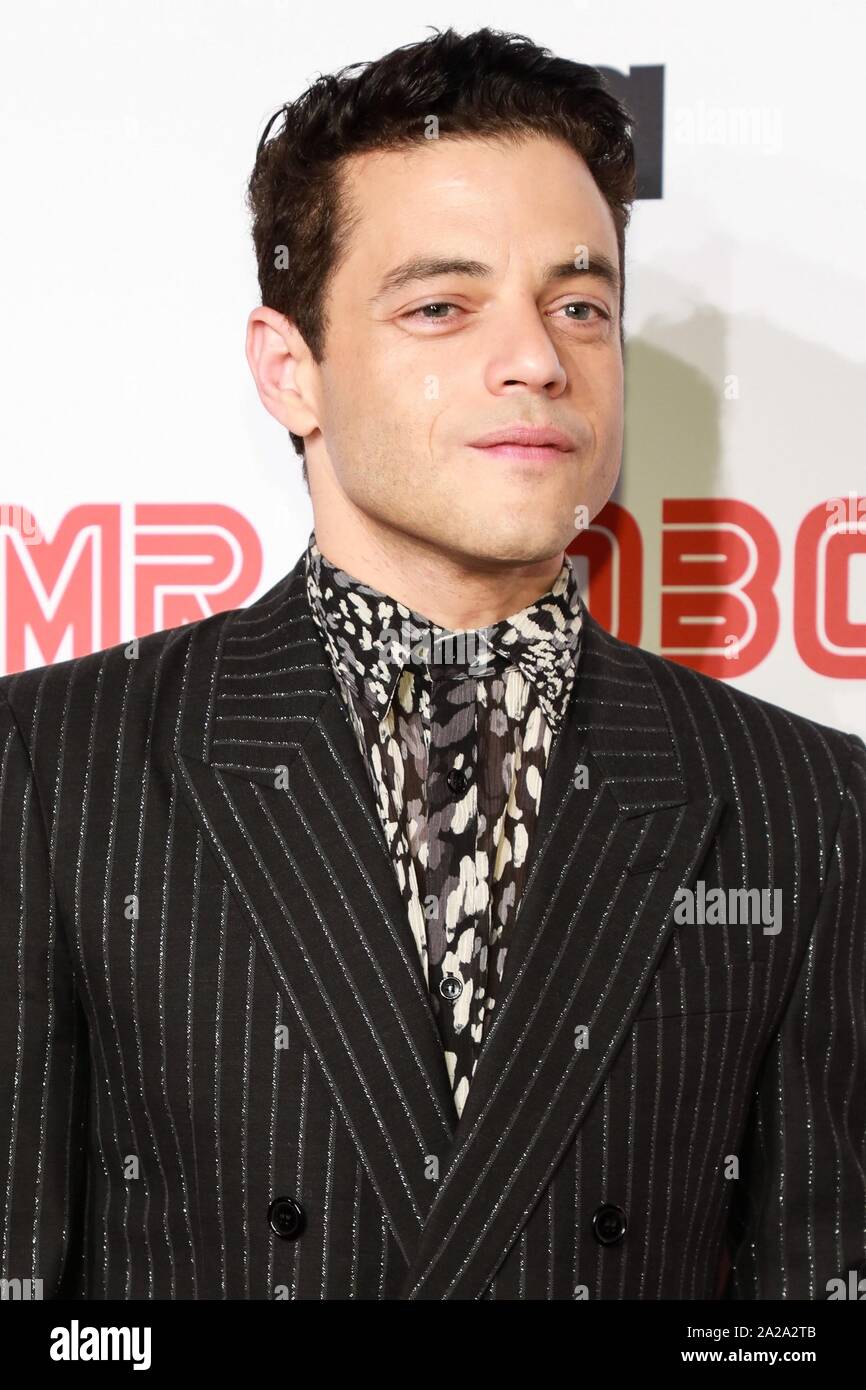 Mr robot season 4 premiere hi-res stock photography and images - Alamy