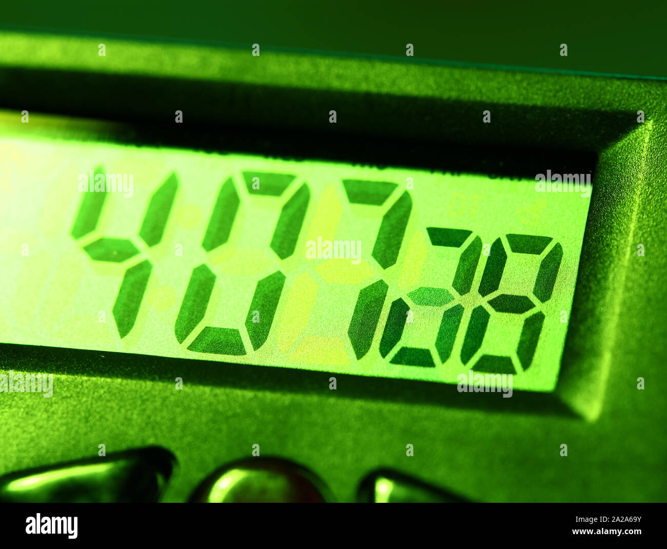 close-up-of-a-digital-clock-stock-photo-alamy