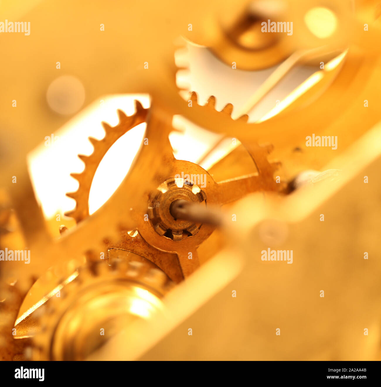 Internal clock mechanism hires stock photography and images Alamy